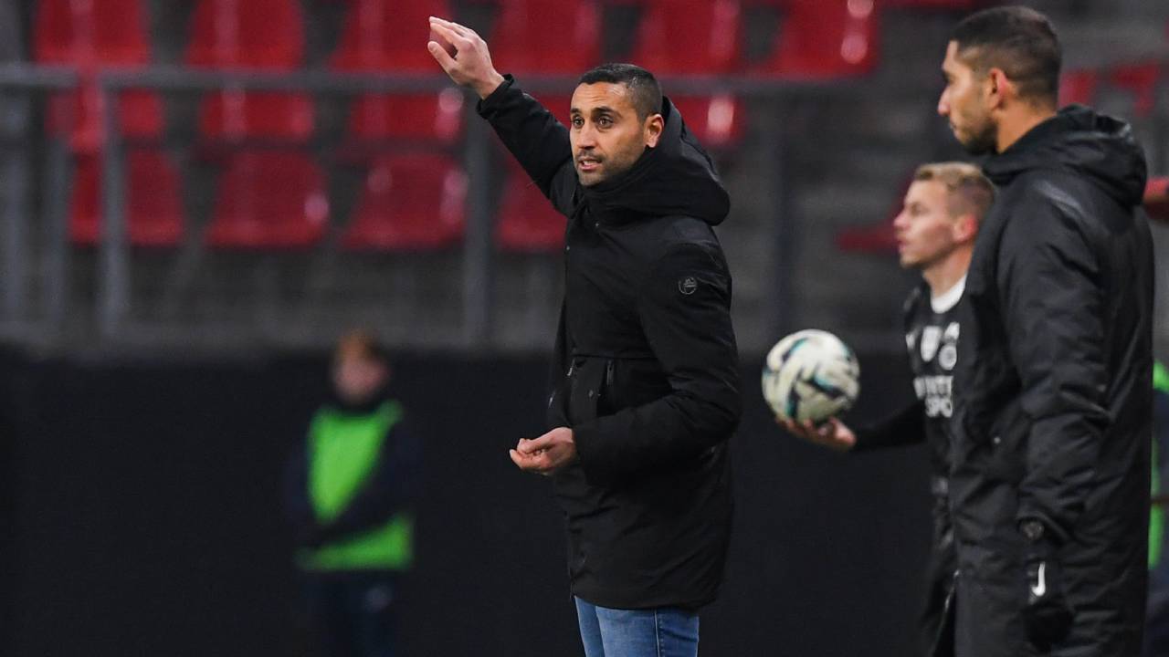 
                Mercato FC Nantes : Un ancien de Ligue 1 débarque à moindre coût
                